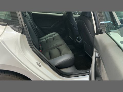 Tesla Model 3 Standard Range Plus Saloon 4dr Electric Auto RWD (241 bhp) 11