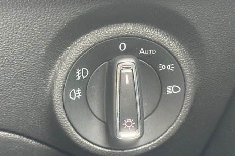 SEAT Leon 1.5 TSI EVO FR Black Edition Hatchback 5dr Petrol Manual Euro 6 (s/s) (130  27