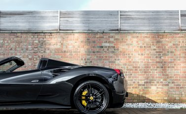 Ferrari 488 Spider 29