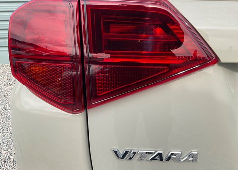 Suzuki Vitara Ultra Allgrip 1.4 mild hybrid 16