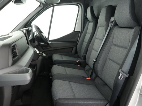 Renault Master MM35 Blue dCi 170 Extra Auto MY26 11