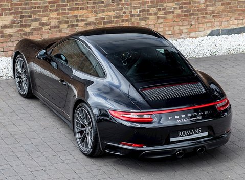 Porsche 911 (991.2) Carrera 4S 9
