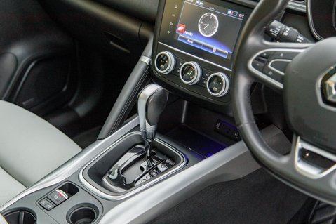 Renault Kadjar GT LINE TCE EDC 33