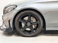 Mercedes-Benz C Class 2.0 C300d AMG Line (Premium Plus) Saloon 4dr Diesel G-Tronic+ Euro 6 (s/s) 53