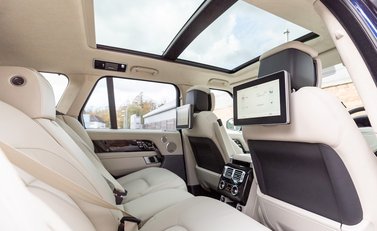 Land Rover Range Rover 4.4 SDV8 Autobiography 16