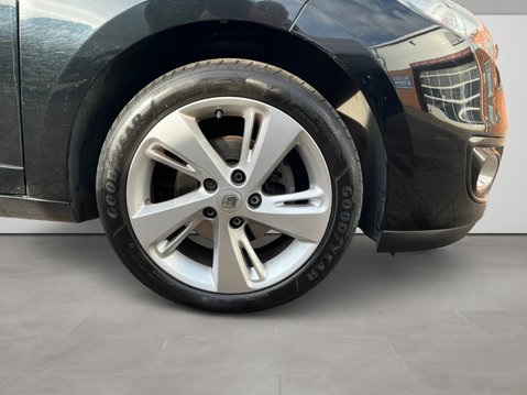 Renault Megane 1.5 dci 110PS Dynamique TomTom 5dr [Start Stop] 24