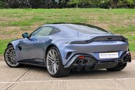 Aston Martin Vantage V8 3