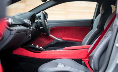 Ferrari F12 Berlinetta 24