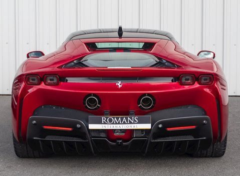 Ferrari SF90 Stradale 5