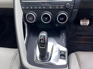 Jaguar E-Pace 2.0 D180 R-Dynamic HSE Auto AWD Euro 6 (s/s) 5dr 29