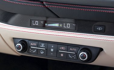 Ferrari F8 Tributo 18