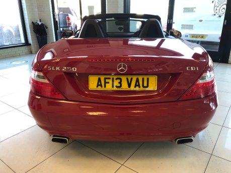 Mercedes-Benz SLK SLK250 CDI BLUEEFFICIENCY AUTOMATIC Good S/History 27