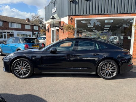 Porsche Panamera PDK 9