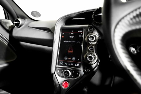 McLaren 720S V8 SSG. FULL MSH. CARBON PACK 1. CARBON INTERIOR. CERAMICS. LIFT. B & O. 27