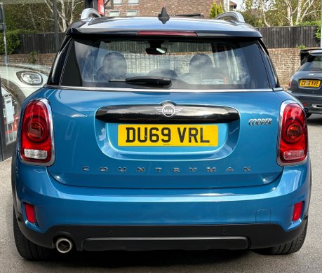 Mini Countryman Cooper 1.5 Petrol Manual Classic Comfort + SAT NAV - APPLE CARPLAY 7