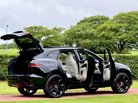 Jaguar F-Pace R-DYNAMIC HSE BLACK 90TH ANNIVERSARY EDITION 11