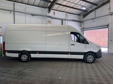 Mercedes-Benz Sprinter 2.0 Sprinter 315 Premium CDi 4