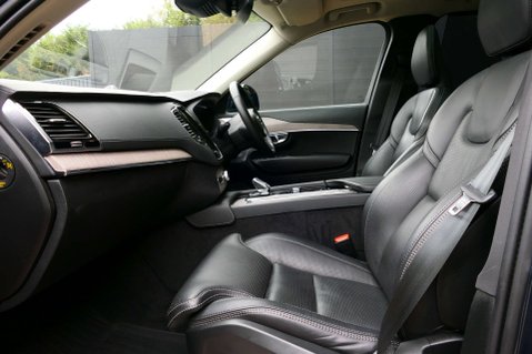 Volvo XC90 2.0 XC90 Ultimate T8 Recharge AWD Auto 4WD 5dr 43