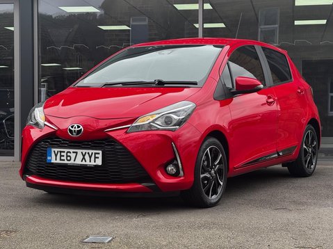 Toyota Yaris VVT-I DESIGN 9