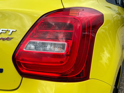 Suzuki Swift SPORT BOOSTERJET MHEV 19