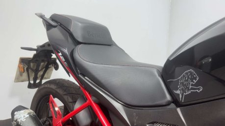 Benelli BN 2021 GOOD RUNNING PROJECT BIKE SPARES OR REPAIR 125CC 11
