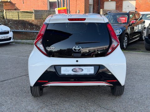 Toyota Aygo VVT-I X-TREND 6