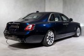 Rolls-Royce Ghost V12. STARLIGHT. H, C & M SEATS. REAR ENTERTAINMENT. HUD. A/CRUISE CONTROL 4