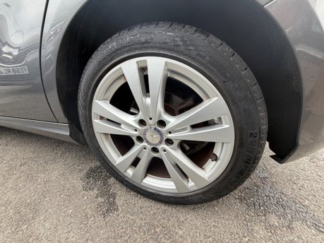 Mercedes-Benz A Class A 180 D SPORT PREMIUM 14
