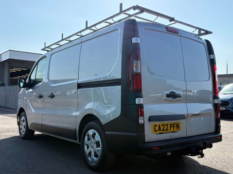 Renault Trafic 2.0 dCi Blue SL28 Business Panel Van 5dr Diesel Manual L1 H1 Euro 6 (s/s) ( 30