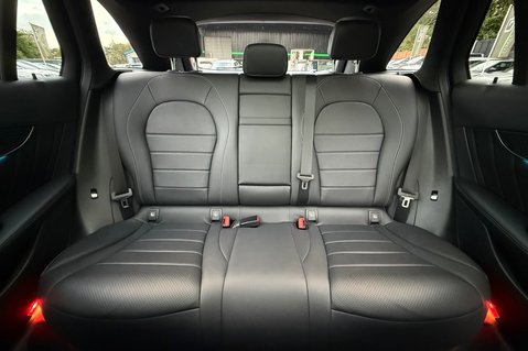 Mercedes-Benz GLC GLC 350 D 4MATIC AMG LINE PREMIUM PLUS -360 CAMERAS -FULL M/B SERVICE HIST 17
