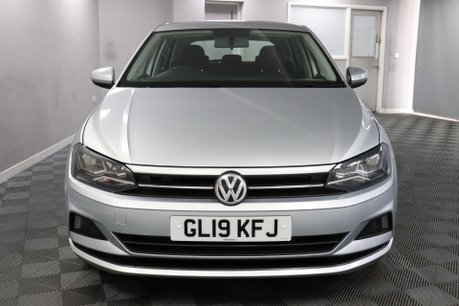 Volkswagen Polo SE TSI 2