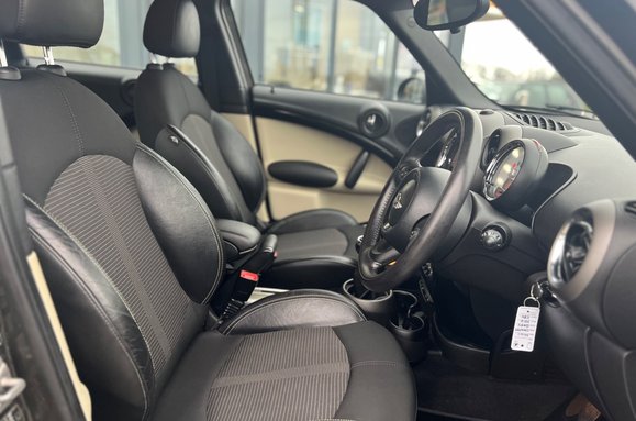 Mini Countryman COOPER D ALL4 HUGE SPEC 16