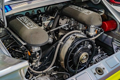 Porsche 911 3.2 RSR Race Car Recreation 27