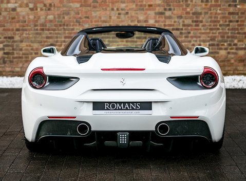 Ferrari 488 Spider 9