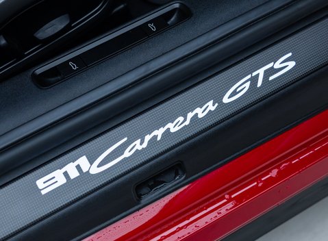 Porsche 911 Carrera GTS (992) 30