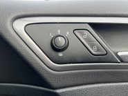 Volkswagen Golf S TDI BLUEMOTION TECHNOLOGY 16