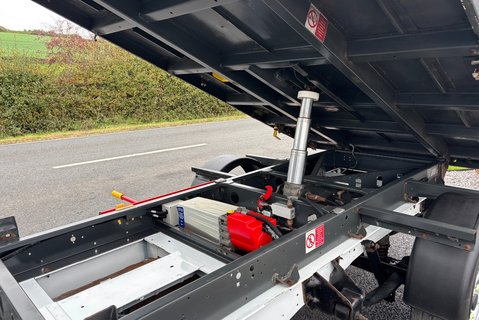 Ford Transit 350 Srw L2 130 ps Single Cab Tipper - Air Con / Tow Axle / Rear Camera 8