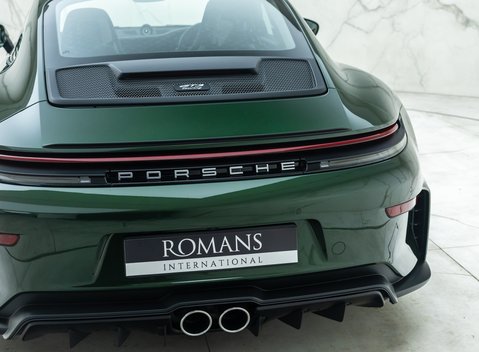 Porsche 911 GT3 TOURING (992.2) 37