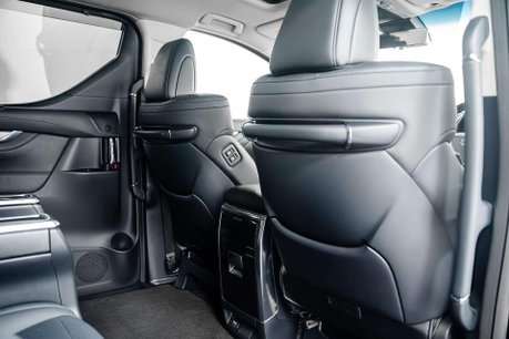 Toyota Alphard 2.5 MPV 2.5 SUV Automatic Petrol 27