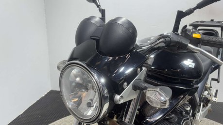 Suzuki Bandit 650 GSF 2006 9K GOOD LOOKING PROJECT BIKE / BARN FIND NAKED 650CC A2 25