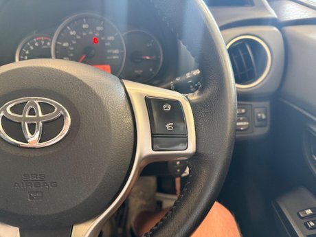 Toyota Yaris 1.33 Dual VVT-i TR Euro 5 5dr 32