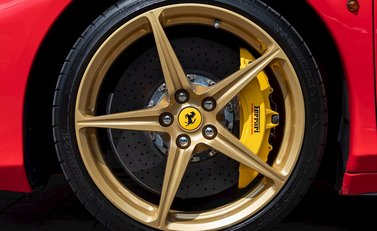 Ferrari 458 Spider 12