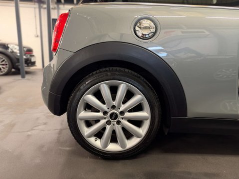 Mini Hatch 2.0 Cooper S 3dr 13