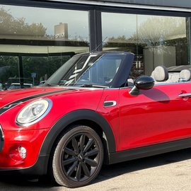 Mini Convertible Cooper 1.5 Chili / Media - SAT NAV + MINI CONNECTED + 17" ALLOYS