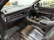 Audi Q7 3.0 TDI V6 50 Black Edition SUV 5dr Diesel Tiptronic quattro Euro 6 (s/s) ( 32