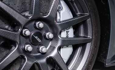 Ford GT Carbon Series 43