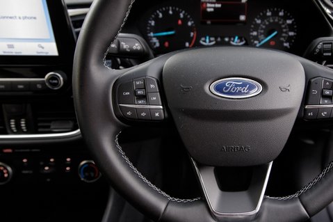 Ford Fiesta TITANIUM 18