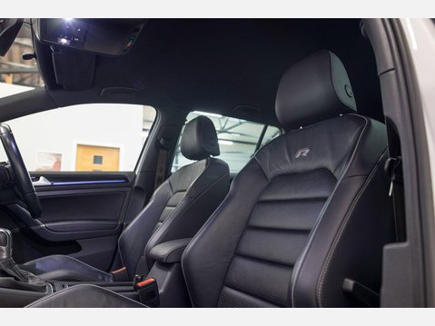 Volkswagen Golf 2.0 TSI R DSG 4Motion Euro 6 (s/s) 5dr 52