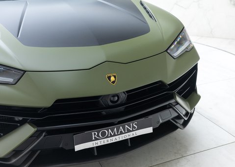 Lamborghini Urus PERFORMANTE 
