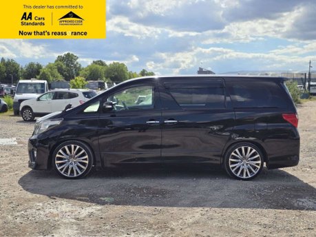 Toyota Alphard Auto+Petrol+7Seats 9